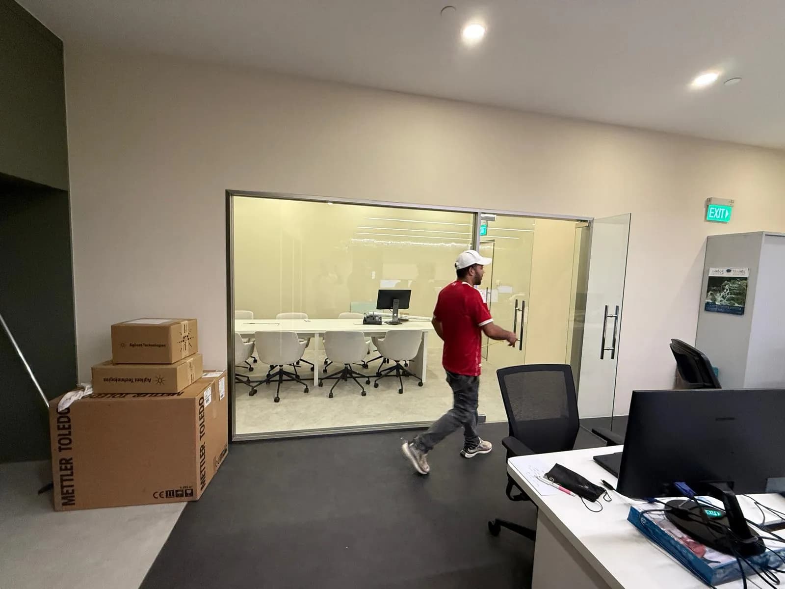 Smart Switchable Glass