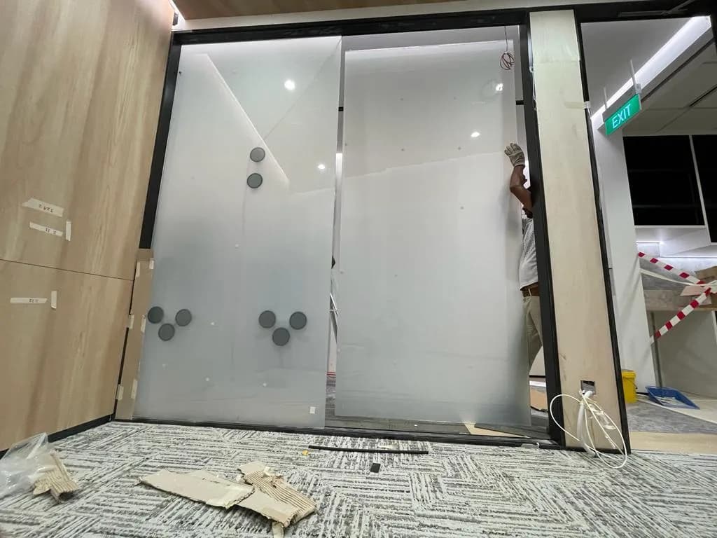  Broken Glass Panel Replacement