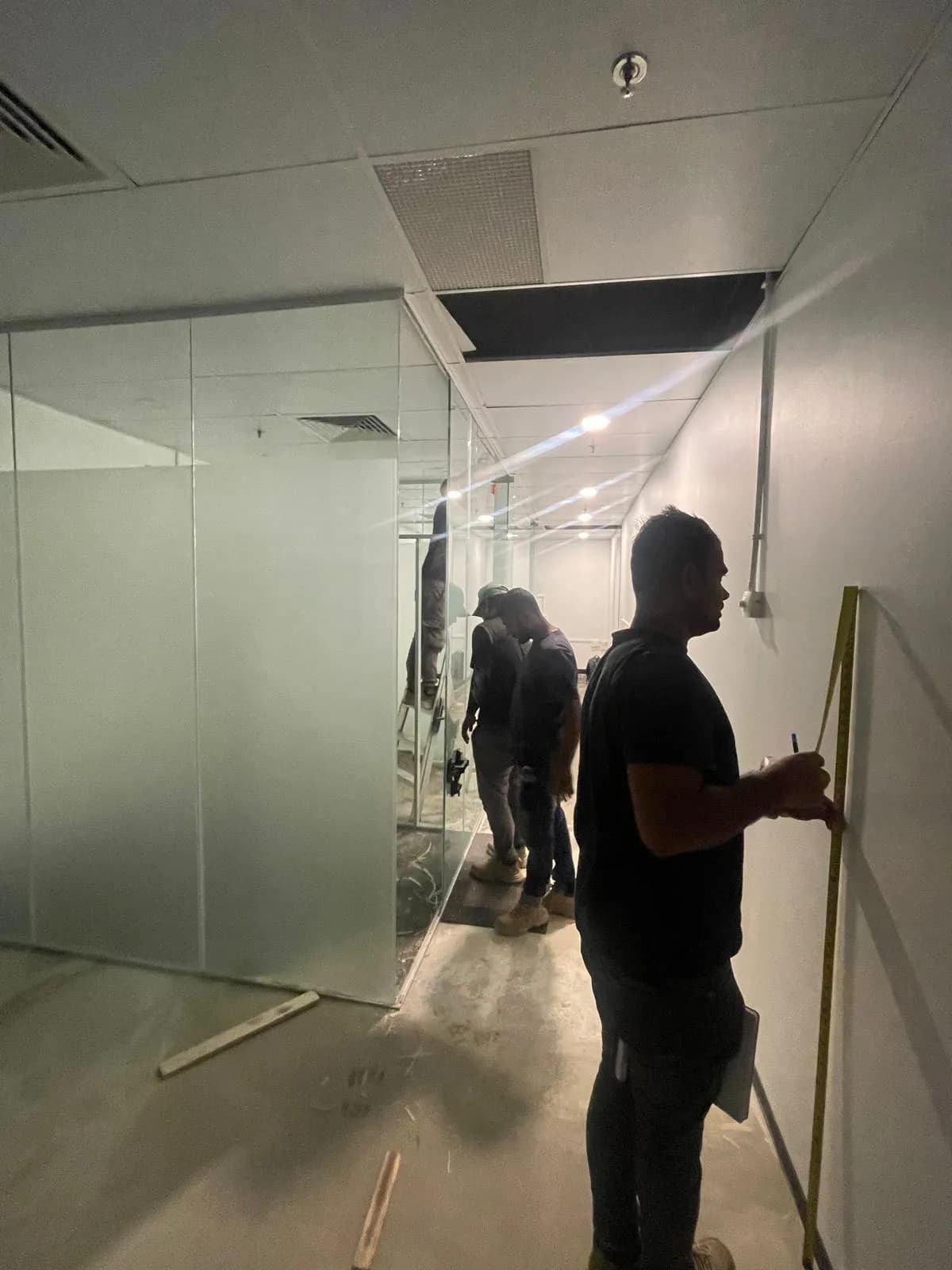 What Is Switchable Glass and Why Does It Matter in Singapore?
